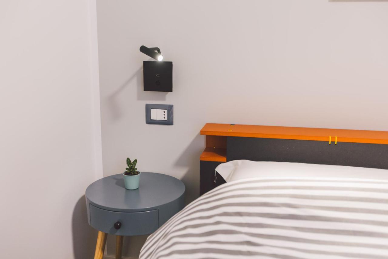 New Apartment With Patio シラクーサ エクステリア 写真